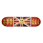 Het vintage Skateboard van Smiley van het Wapensch
