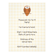 Hibou mignon de Brown, fond beige de contrôle Invitation Personnalisée