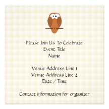 Hibou mignon de Brown, fond beige de contrôle Invitations Personnalisées