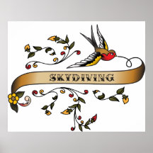 Hirondelle et rouleau avec le parachutisme posters