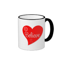 HIV de SIDA croient le coeur rouge Tasse