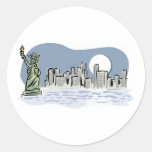 Horizon de New York par clair de lune Autocollant Rond