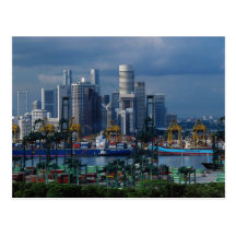 Horizon de Singapour avec le port de récipient de  Cartes Postales