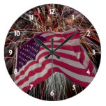 Horloge de drapeau américain et de feux d'artifice