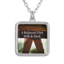 Humeur de chocolat - une alimentation équilibrée collier