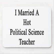 Ik huwde een Hete Leraar van de Politicologie Muismatten