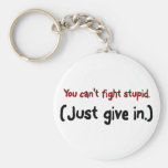 Il est plus facile de donner juste dedans au stupi porte-clefs