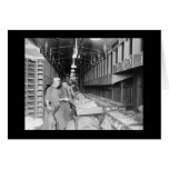 Intérieur d'un train de courrier 1910 cartes de vœux