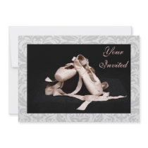 Invitation de considérant de danse de chaussures d