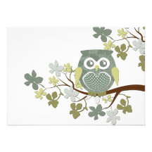 Invitation de hibou d'arbre de polka