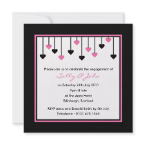 Invitation noire et rose d'engagement de coeur