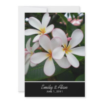 Invitations blanches de mariage de Plumeria
