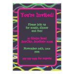 Invitations électriques de couleur