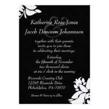 Invitations florales noires et blanches de mariage
