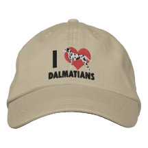 J'aime le chapeau brodé par Dalmates