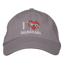 J'aime le chapeau brodé par Dalmates (foncé)