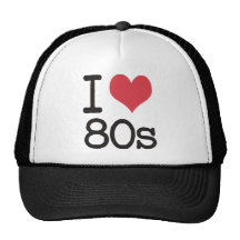 J'aime les produits 80s et les conceptions ! casquette
