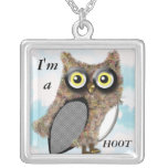 Je suis une conception de hibou de huée pendentif