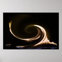 Jeune fille des vagues posters