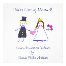 Jeune mariée et marié tenant le coeur invitations personnalisées
