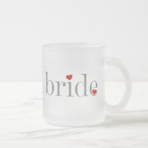 Jeune mariée grise des textes tasse