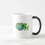 Jour de la terre et feuille tasse