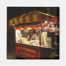 Kiosque de Butifarra en parc à Lima, Pérou Magnets