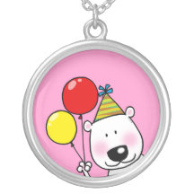La partie monte en ballon l'ours blanc colliers