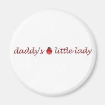 La petite dame du papa aimants pour réfrigérateur