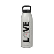 L'amour ne signifie rien dans une bouteille d'eau 