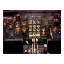 L'avion - habitacle - les contrôles sont placés cartes postales