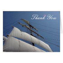 Le bateau grand navigue la carte de note de Merci