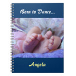 Le carnet de bébé soutenu pour danser des pieds de