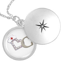 Le coeur d'une infirmière médaillons