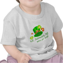 Le jour de St Patrick heureux T-shirts