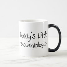 Le petit rhumatologue du papa tasse