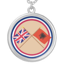Le R-U et les drapeaux croisés parAlbanie Pendentif