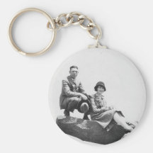 les années 1920 couplent des vacances porte-clefs