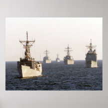 Les militaires embarquent des emblèmes d'avions affiche