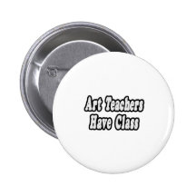 Les professeurs d'art ont la classe badges avec agrafe