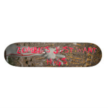 Les zombis veulent juste des étreintes skateboard customisable