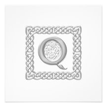 Lettre celtique Q de monogramme de faire-part de m