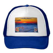 Lever de soleil de tequila au-dessus de grand amus casquette de camionneur