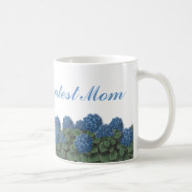 L'hortensia bleu fleurit la tasse de maman tasses