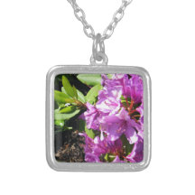 Lillies pourpre collier