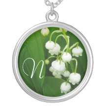 Lis du collier de monogramme de Vally
