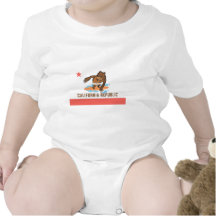 L'ours de la Californie va surfer T-shirts