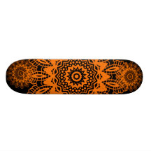 Mandala orange et noir de flocon de neige de nappe skateboards cutomisables