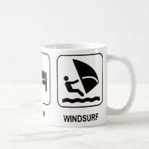 Mangez le sommeil font de la planche à voile tasse