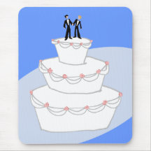 Mariés du gâteau de mariage deux tapis de souris